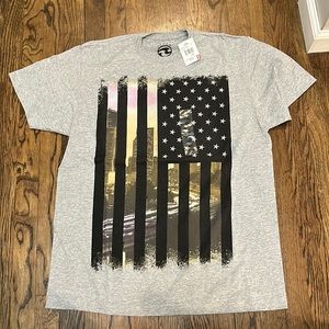 Men’s graphic tee